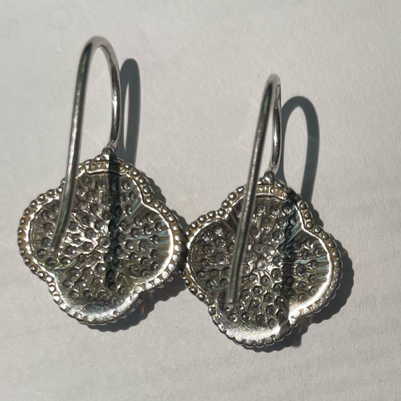 Clover Crystal Earrings - Picture 10 of 12